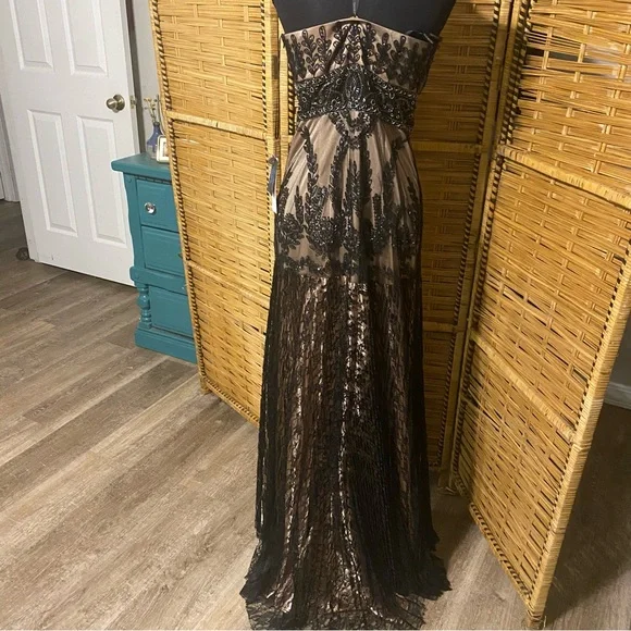 Sue Wong Nocturne Black and Nude Strapless Dress - Picture 10 of 16